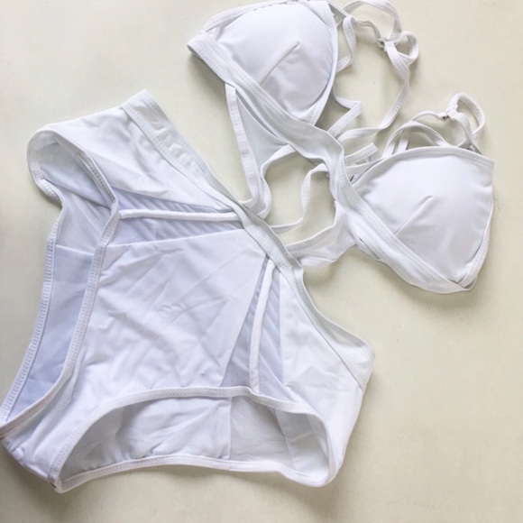 LAST MEDIUM | high waisted hollow out Monokini - Picture 5 of 6